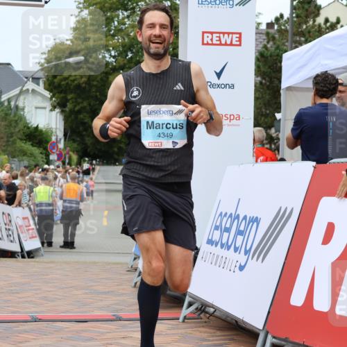 31.08.2025 - 21. Blankeneser Heldenlauf Strokosch-Dieckow http://msf.ph/oto/8688144 31.08.2025 11:55:10 Ziel 4349 meine-sportfotos.de