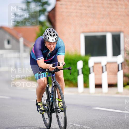 31.08.2025 - Elbe Triathlon Hamburg Michael Burmester http://msf.ph/oto/8688163 31.08.2025 15:36:31 Radfahren  meine-sportfotos.de