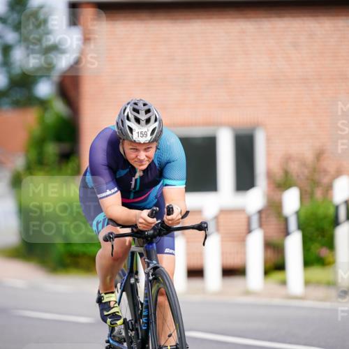 31.08.2025 - Elbe Triathlon Hamburg Michael Burmester http://msf.ph/oto/8688165 31.08.2025 15:36:31 Radfahren  meine-sportfotos.de