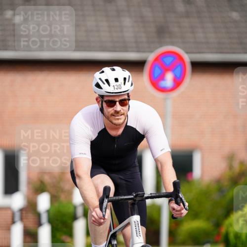 31.08.2025 - Elbe Triathlon Hamburg Michael Burmester http://msf.ph/oto/8688189 31.08.2025 15:37:42 Radfahren  meine-sportfotos.de