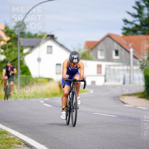 31.08.2025 - Elbe Triathlon Hamburg Michael Burmester http://msf.ph/oto/8688195 31.08.2025 15:37:47 Radfahren  meine-sportfotos.de