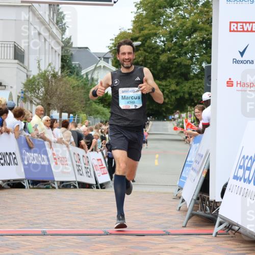 31.08.2025 - 21. Blankeneser Heldenlauf Strokosch-Dieckow http://msf.ph/oto/8688262 31.08.2025 11:55:09 Ziel 4349 meine-sportfotos.de