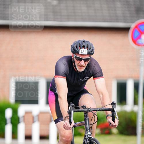 31.08.2025 - Elbe Triathlon Hamburg Michael Burmester http://msf.ph/oto/8688274 31.08.2025 15:39:51 Radfahren  meine-sportfotos.de