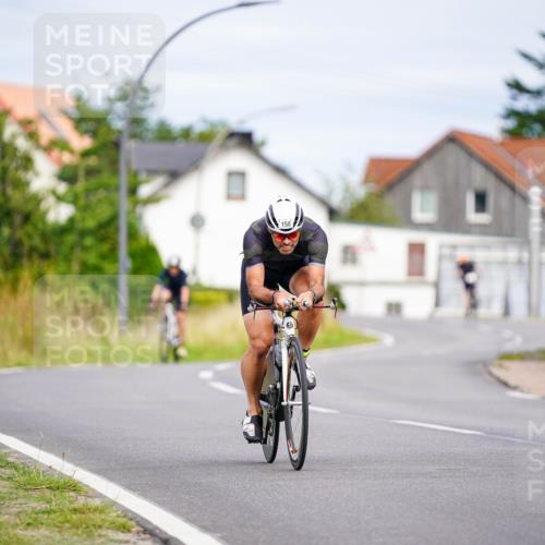 31.08.2025 - Elbe Triathlon Hamburg Michael Burmester http://msf.ph/oto/8688324 31.08.2025 15:41:29 Radfahren  meine-sportfotos.de