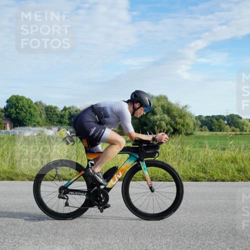 31.08.2025 - Elbe Triathlon Hamburg Michael Burmester http://msf.ph/oto/8688332 31.08.2025 08:56:42 Radfahren 267, 318, 334 meine-sportfotos.de