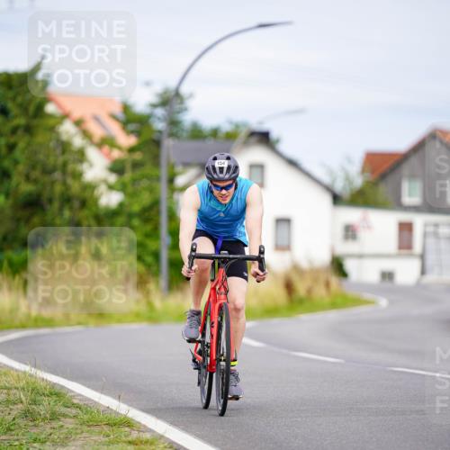 31.08.2025 - Elbe Triathlon Hamburg Michael Burmester http://msf.ph/oto/8688382 31.08.2025 15:43:59 Radfahren  meine-sportfotos.de