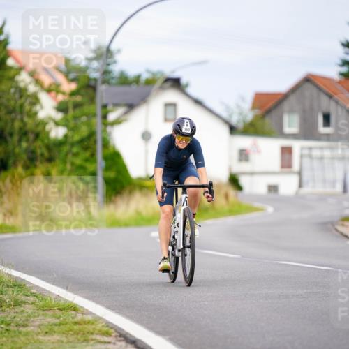 31.08.2025 - Elbe Triathlon Hamburg Michael Burmester http://msf.ph/oto/8688444 31.08.2025 15:45:59 Radfahren  meine-sportfotos.de