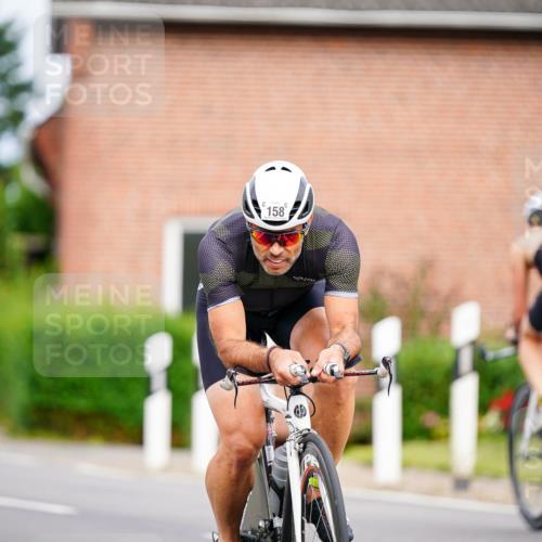 31.08.2025 - Elbe Triathlon Hamburg Michael Burmester http://msf.ph/oto/8688542 31.08.2025 15:49:47 Radfahren  meine-sportfotos.de