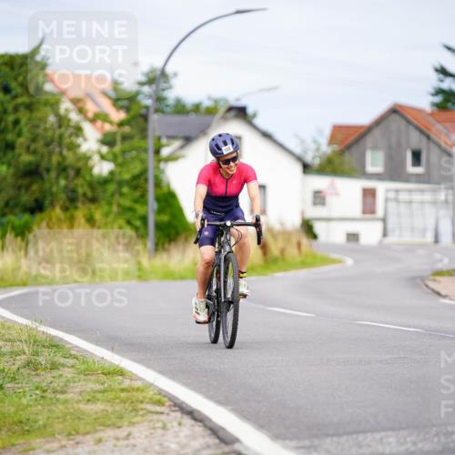 31.08.2025 - Elbe Triathlon Hamburg Michael Burmester http://msf.ph/oto/8688570 31.08.2025 15:51:49 Radfahren  meine-sportfotos.de