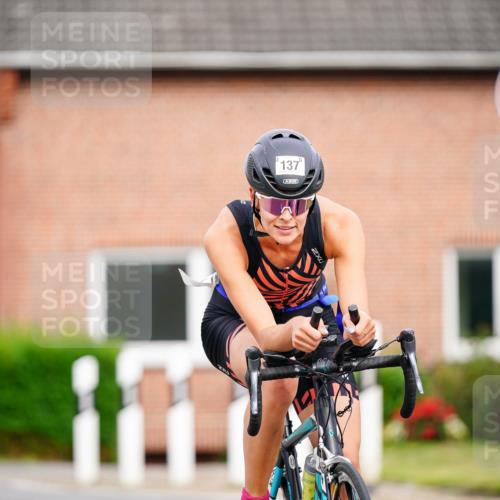 31.08.2025 - Elbe Triathlon Hamburg Michael Burmester http://msf.ph/oto/8688591 31.08.2025 15:52:05 Radfahren  meine-sportfotos.de