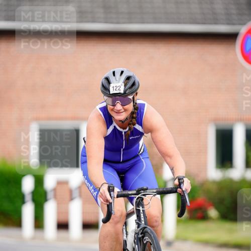 31.08.2025 - Elbe Triathlon Hamburg Michael Burmester http://msf.ph/oto/8688630 31.08.2025 15:52:37 Radfahren  meine-sportfotos.de