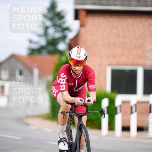 31.08.2025 - Elbe Triathlon Hamburg Michael Burmester http://msf.ph/oto/8688659 31.08.2025 15:54:36 Radfahren  meine-sportfotos.de