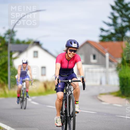 31.08.2025 - Elbe Triathlon Hamburg Michael Burmester http://msf.ph/oto/8688704 31.08.2025 15:57:10 Radfahren  meine-sportfotos.de