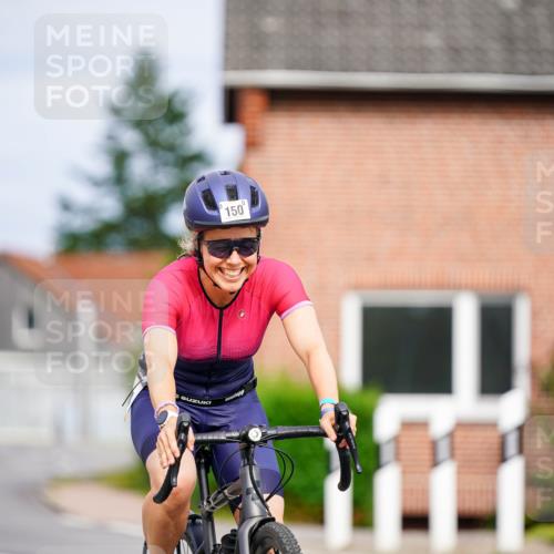31.08.2025 - Elbe Triathlon Hamburg Michael Burmester http://msf.ph/oto/8688706 31.08.2025 15:57:11 Radfahren  meine-sportfotos.de