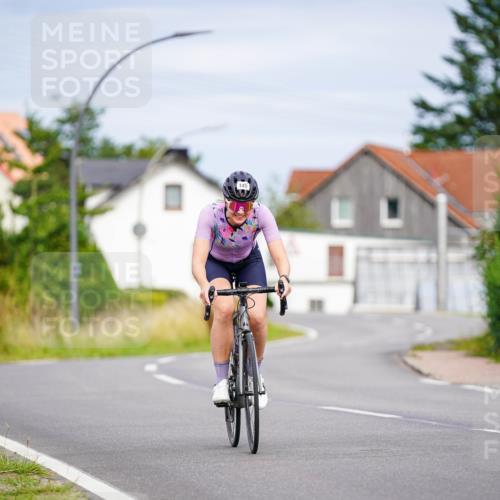 31.08.2025 - Elbe Triathlon Hamburg Michael Burmester http://msf.ph/oto/8688755 31.08.2025 15:58:53 Radfahren  meine-sportfotos.de