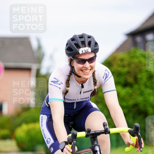 31.08.2025 - Elbe Triathlon Hamburg Michael Burmester http://msf.ph/oto/8688778 31.08.2025 15:59:09 Radfahren  meine-sportfotos.de