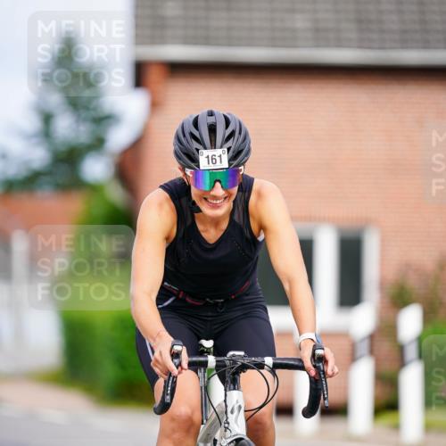 31.08.2025 - Elbe Triathlon Hamburg Michael Burmester http://msf.ph/oto/8688803 31.08.2025 15:59:52 Radfahren  meine-sportfotos.de