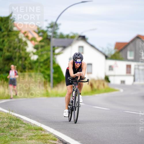 31.08.2025 - Elbe Triathlon Hamburg Michael Burmester http://msf.ph/oto/8688818 31.08.2025 16:00:42 Radfahren  meine-sportfotos.de