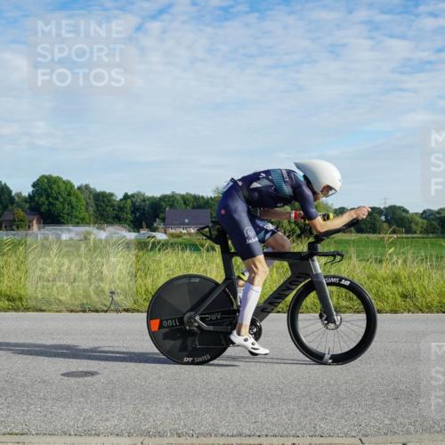 31.08.2025 - Elbe Triathlon Hamburg Michael Burmester http://msf.ph/oto/8688849 31.08.2025 09:11:16 Radfahren 395, 600 meine-sportfotos.de