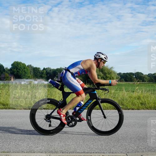 31.08.2025 - Elbe Triathlon Hamburg Michael Burmester http://msf.ph/oto/8688854 31.08.2025 09:11:29 Radfahren 243, 293, 334, 346, 353, 403, 456 meine-sportfotos.de