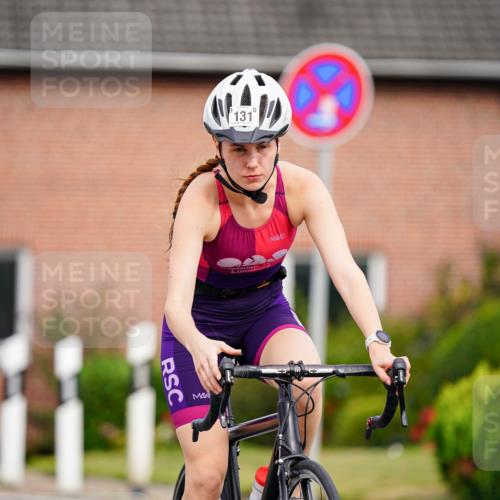 31.08.2025 - Elbe Triathlon Hamburg Michael Burmester http://msf.ph/oto/8688903 31.08.2025 16:02:55 Radfahren  meine-sportfotos.de