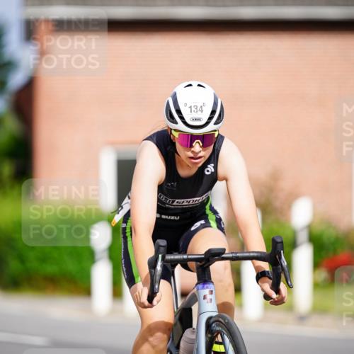31.08.2025 - Elbe Triathlon Hamburg Michael Burmester http://msf.ph/oto/8688962 31.08.2025 16:04:23 Radfahren  meine-sportfotos.de