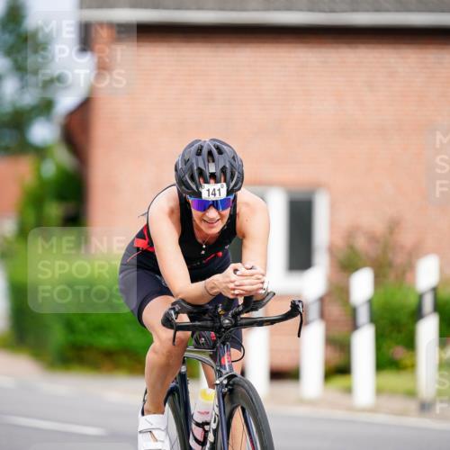 31.08.2025 - Elbe Triathlon Hamburg Michael Burmester http://msf.ph/oto/8688988 31.08.2025 16:05:08 Radfahren  meine-sportfotos.de