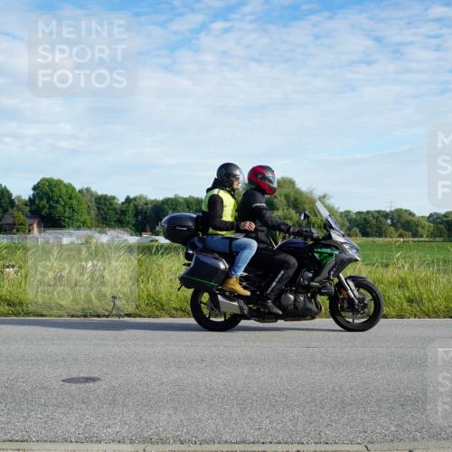31.08.2025 - Elbe Triathlon Hamburg Michael Burmester http://msf.ph/oto/8688994 31.08.2025 09:14:04 Radfahren 210, 221, 282, 305, 360, 384, 519, 551, 554 meine-sportfotos.de