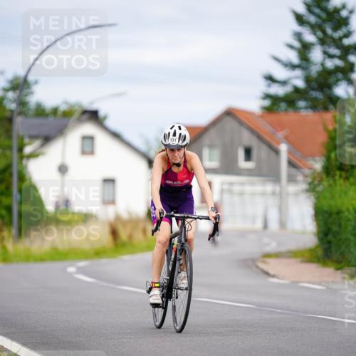 31.08.2025 - Elbe Triathlon Hamburg Michael Burmester http://msf.ph/oto/8689031 31.08.2025 16:07:49 Radfahren  meine-sportfotos.de