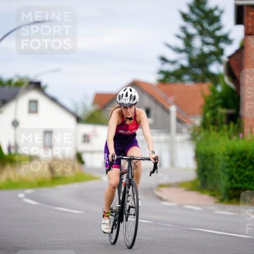 31.08.2025 - Elbe Triathlon Hamburg Michael Burmester http://msf.ph/oto/8689035 31.08.2025 16:07:50 Radfahren  meine-sportfotos.de