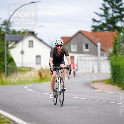 31.08.2025 - Elbe Triathlon Hamburg Michael Burmester http://msf.ph/oto/8689047 31.08.2025 16:08:27 Radfahren  meine-sportfotos.de