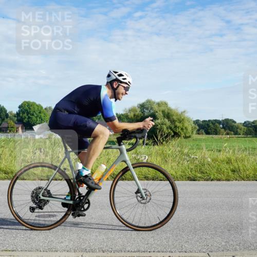 31.08.2025 - Elbe Triathlon Hamburg Michael Burmester http://msf.ph/oto/8689050 31.08.2025 09:15:08 Radfahren 291, 333, 359, 361, 534 meine-sportfotos.de