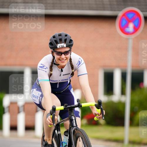 31.08.2025 - Elbe Triathlon Hamburg Michael Burmester http://msf.ph/oto/8689086 31.08.2025 16:08:46 Radfahren  meine-sportfotos.de