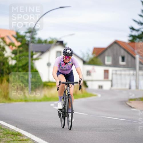 31.08.2025 - Elbe Triathlon Hamburg Michael Burmester http://msf.ph/oto/8689097 31.08.2025 16:08:56 Radfahren  meine-sportfotos.de