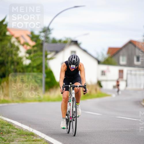 31.08.2025 - Elbe Triathlon Hamburg Michael Burmester http://msf.ph/oto/8689118 31.08.2025 16:09:25 Radfahren  meine-sportfotos.de