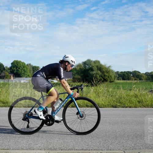 31.08.2025 - Elbe Triathlon Hamburg Michael Burmester http://msf.ph/oto/8689119 31.08.2025 09:16:34 Radfahren 294 meine-sportfotos.de