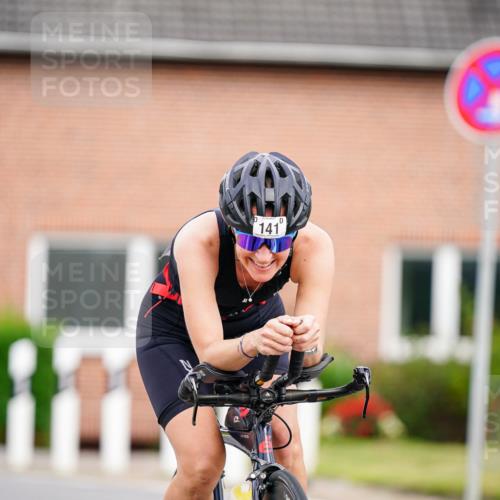 31.08.2025 - Elbe Triathlon Hamburg Michael Burmester http://msf.ph/oto/8689130 31.08.2025 16:09:35 Radfahren  meine-sportfotos.de