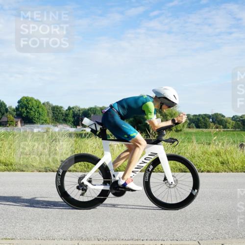 31.08.2025 - Elbe Triathlon Hamburg Michael Burmester http://msf.ph/oto/8689136 31.08.2025 09:16:57 Radfahren 220, 598 meine-sportfotos.de