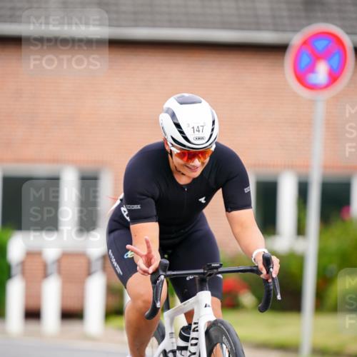 31.08.2025 - Elbe Triathlon Hamburg Michael Burmester http://msf.ph/oto/8689144 31.08.2025 16:10:01 Radfahren  meine-sportfotos.de