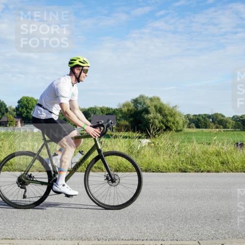 31.08.2025 - Elbe Triathlon Hamburg Michael Burmester http://msf.ph/oto/8689152 31.08.2025 09:17:27 Radfahren 365, 480 meine-sportfotos.de