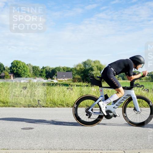 31.08.2025 - Elbe Triathlon Hamburg Michael Burmester http://msf.ph/oto/8689165 31.08.2025 09:17:49 Radfahren 173, 244, 284, 330, 476, 539 meine-sportfotos.de