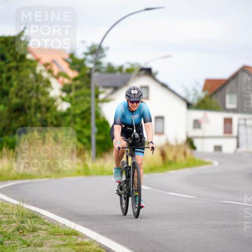 31.08.2025 - Elbe Triathlon Hamburg Michael Burmester http://msf.ph/oto/8689192 31.08.2025 16:11:49 Radfahren  meine-sportfotos.de