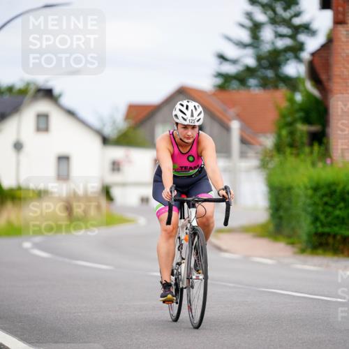 31.08.2025 - Elbe Triathlon Hamburg Michael Burmester http://msf.ph/oto/8689205 31.08.2025 16:12:04 Radfahren  meine-sportfotos.de
