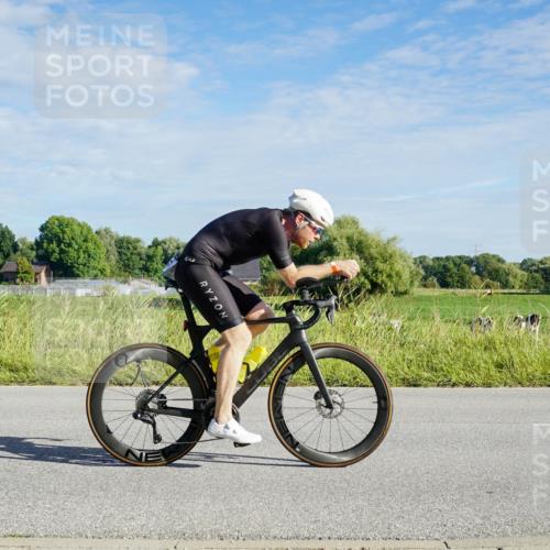 31.08.2025 - Elbe Triathlon Hamburg Michael Burmester http://msf.ph/oto/8689232 31.08.2025 09:19:30 Radfahren 222, 319, 526, 636, 646 meine-sportfotos.de