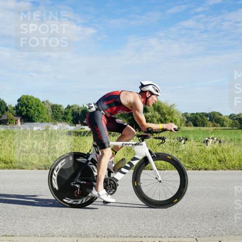 31.08.2025 - Elbe Triathlon Hamburg Michael Burmester http://msf.ph/oto/8689263 31.08.2025 09:20:30 Radfahren 172, 283, 314, 340, 342, 694 meine-sportfotos.de