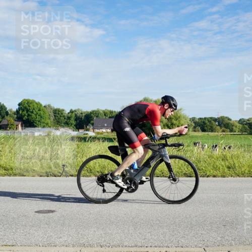 31.08.2025 - Elbe Triathlon Hamburg Michael Burmester http://msf.ph/oto/8689293 31.08.2025 09:21:01 Radfahren 187, 257, 372, 428, 439, 455, 464, 516, 530, 545, 655 meine-sportfotos.de