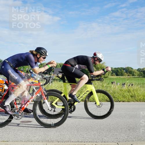 31.08.2025 - Elbe Triathlon Hamburg Michael Burmester http://msf.ph/oto/8689298 31.08.2025 09:21:03 Radfahren 187, 257, 372, 428, 439, 441, 455, 464, 516, 530, 545, 655 meine-sportfotos.de