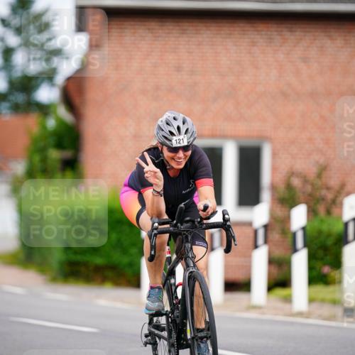 31.08.2025 - Elbe Triathlon Hamburg Michael Burmester http://msf.ph/oto/8689299 31.08.2025 16:15:11 Radfahren  meine-sportfotos.de