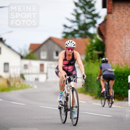 31.08.2025 - Elbe Triathlon Hamburg Michael Burmester http://msf.ph/oto/8689321 31.08.2025 16:15:24 Radfahren  meine-sportfotos.de