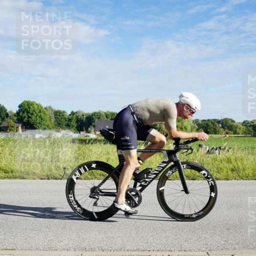 31.08.2025 - Elbe Triathlon Hamburg Michael Burmester http://msf.ph/oto/8689327 31.08.2025 09:21:22 Radfahren 199, 237, 390, 651 meine-sportfotos.de
